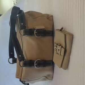 Tan COACH leather bag with matching wallet.